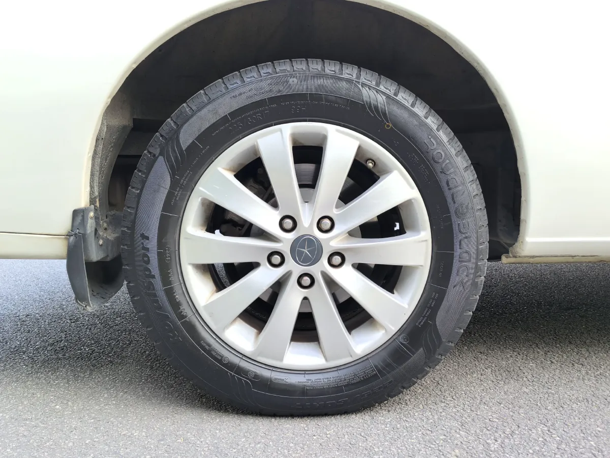 2017 JAC Refine M5 2.0T 190HP L4 6DCT,autocango,china used car exporter,china ev exporter,chinese used car exporter,chinese used ev exporter