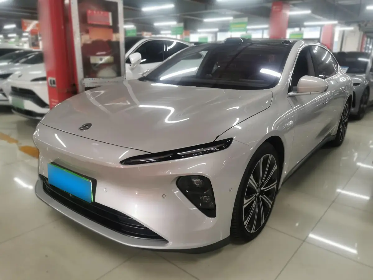 2024 NIO ET7 BEV 75KWH