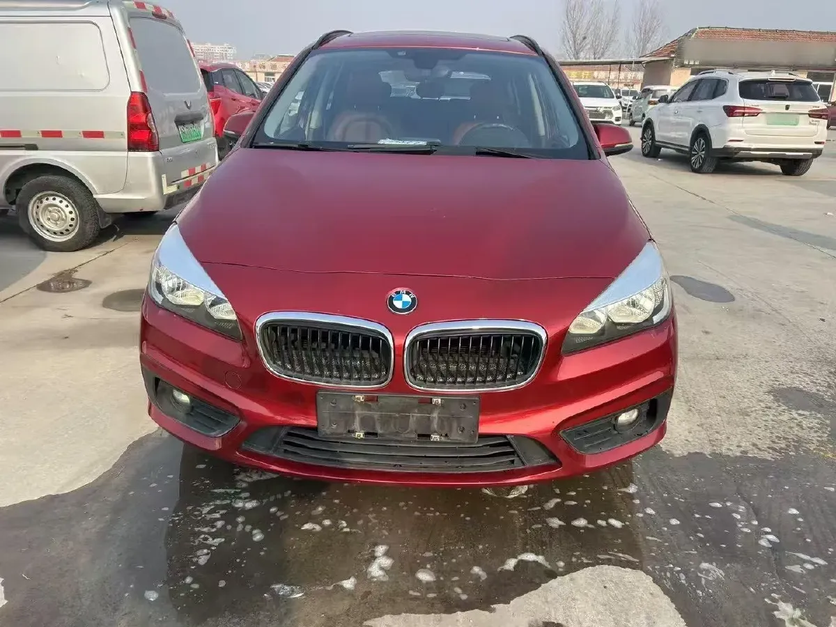 2015 BMW 2 Series SUV 1.5T 136HP L3 6AT,autocango,china used car exporter,china ev exporter,chinese used car exporter,chinese used ev exporter