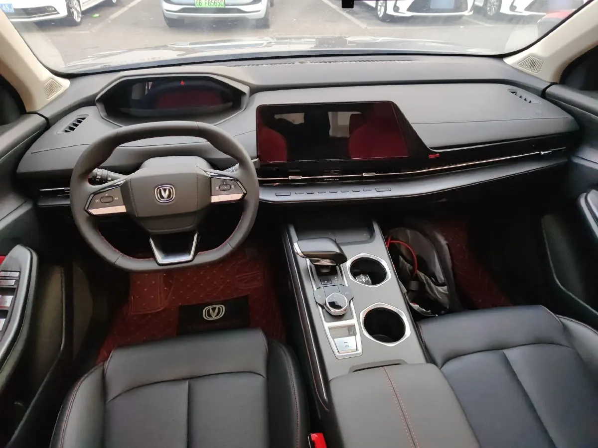 2022 ChangAn CS55 Plus 1.5T 188HP L4 7DCT,autocango,china used car exporter,china ev exporter,chinese used car exporter,chinese used ev exporter