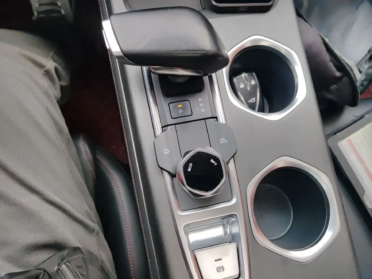 2022 ChangAn CS55 Plus 1.5T 188HP L4 7DCT,autocango,china used car exporter,china ev exporter,chinese used car exporter,chinese used ev exporter