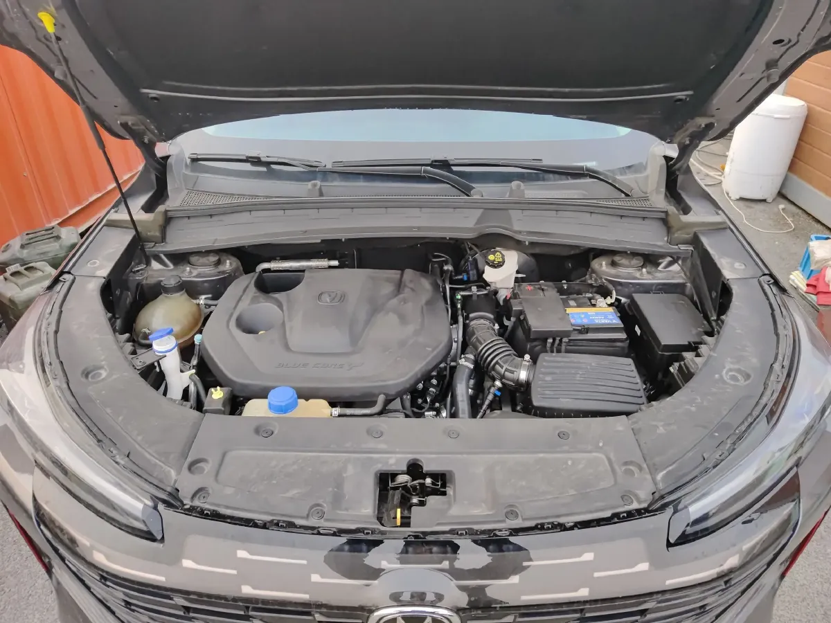 2022 ChangAn CS55 Plus 1.5T 188HP L4 7DCT,autocango,china used car exporter,china ev exporter,chinese used car exporter,chinese used ev exporter