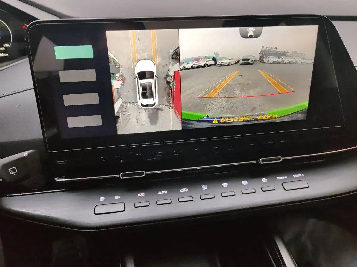 2022 ChangAn CS55 Plus 1.5T 188HP L4 7DCT,autocango,china used car exporter,china ev exporter,chinese used car exporter,chinese used ev exporter