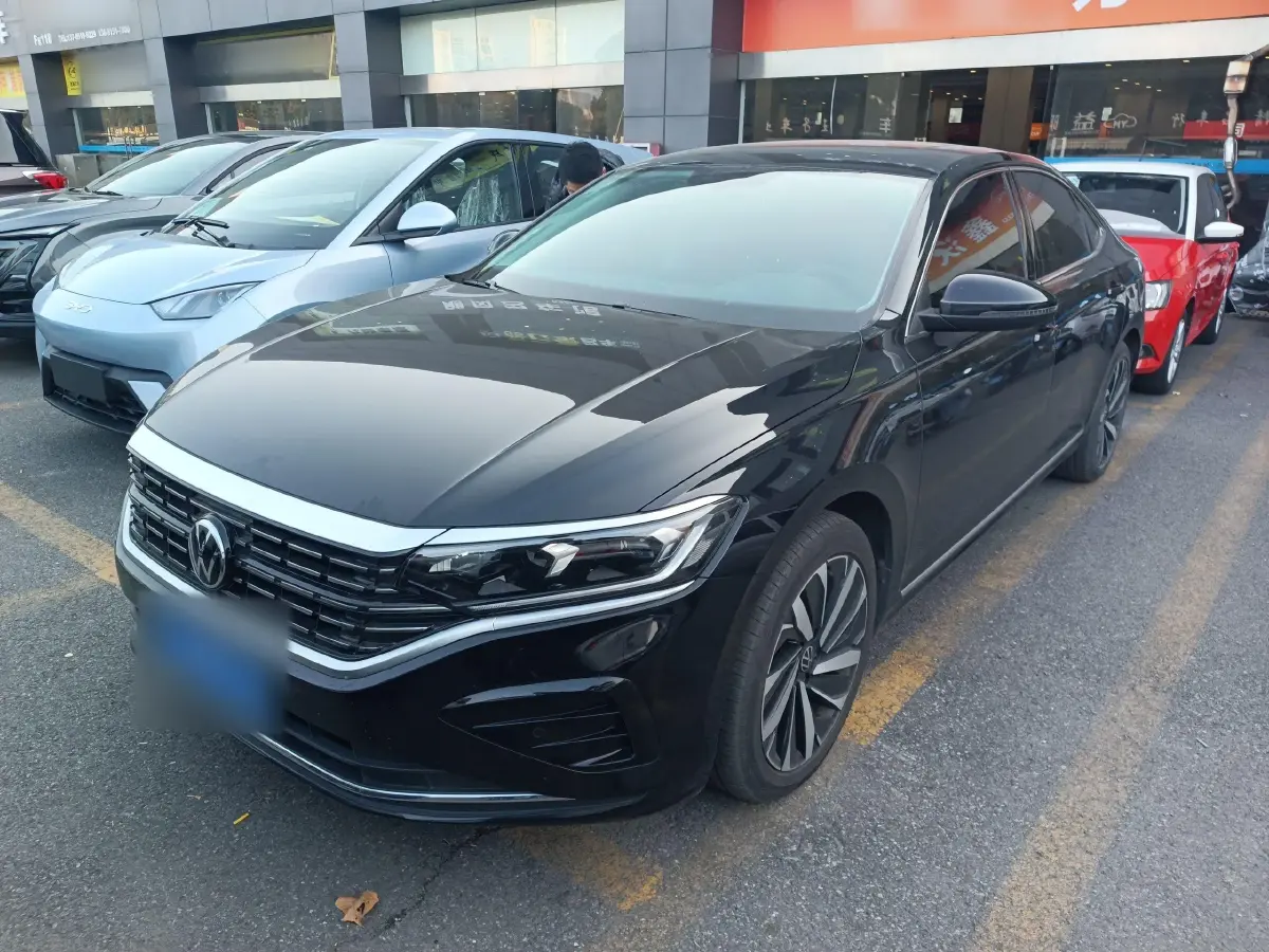 2022 Volkswagen Passat 2.0T 186HP L4 7DCT
