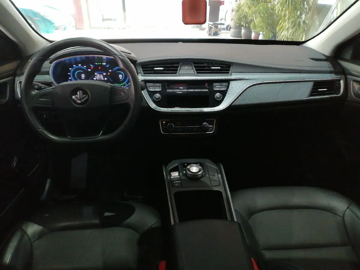 2022 Livan Maple 60s BEV 51.8KWH,autocango,china used car exporter,china ev exporter,chinese used car exporter,chinese used ev exporter