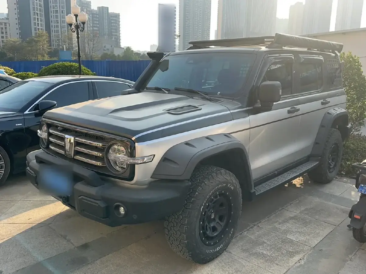 2022 Tank 300 2.0T 227HP L4 8AT