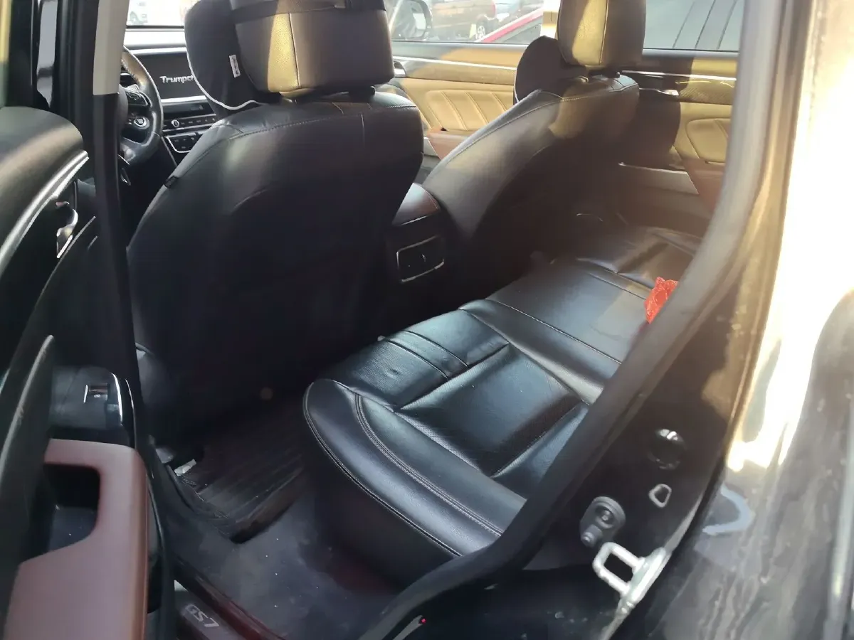 2017 GAC Trumpchi GS7 2.0T 201HP L4 6AT,autocango,china used car exporter,china ev exporter,chinese used car exporter,chinese used ev exporter