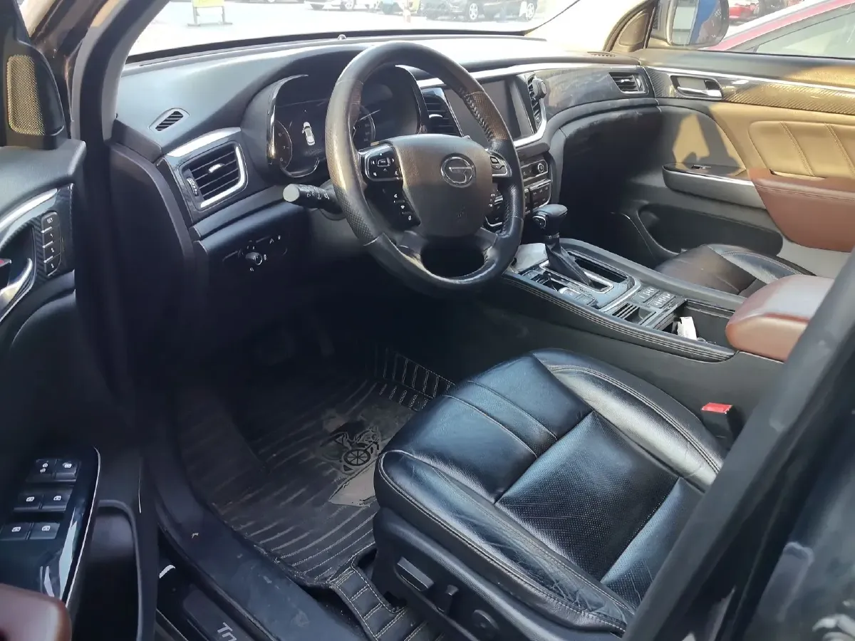 2017 GAC Trumpchi GS7 2.0T 201HP L4 6AT,autocango,china used car exporter,china ev exporter,chinese used car exporter,chinese used ev exporter