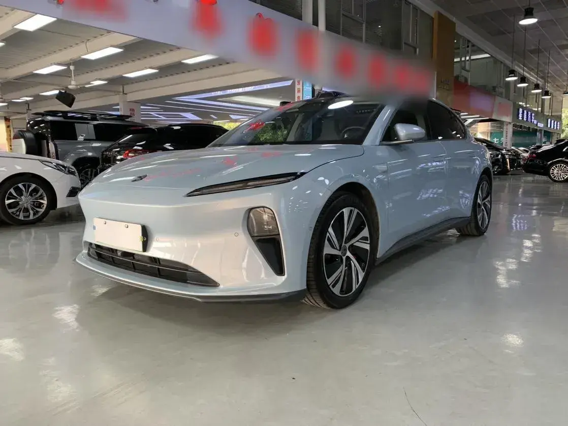 2022 NIO ET5 BEV 75KWH