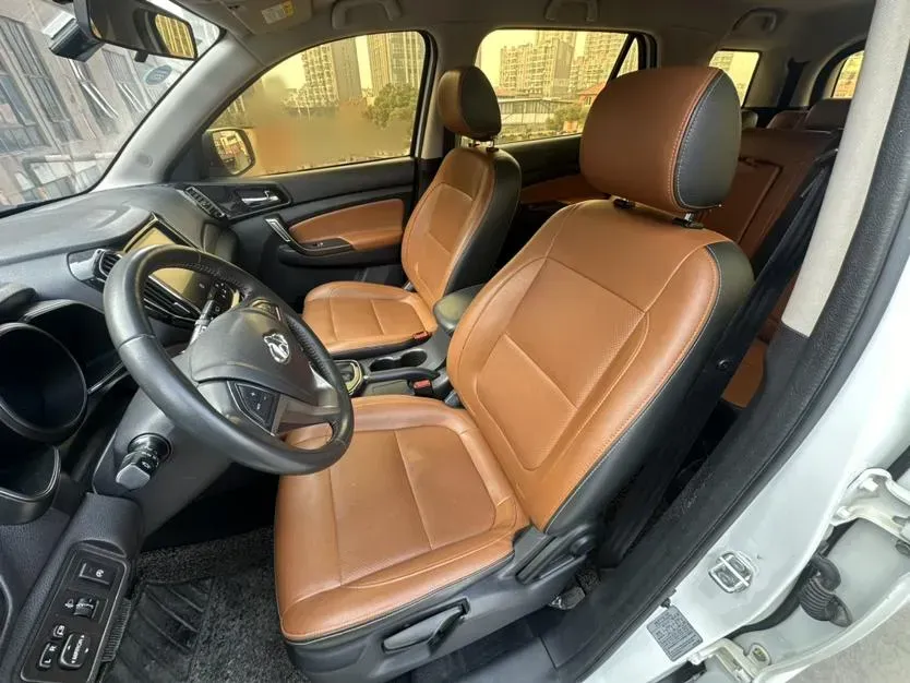 2017 ChangAn Oshan CX70 1.5T 150HP L4 6AT,autocango,china used car exporter,china ev exporter,chinese used car exporter,chinese used ev exporter