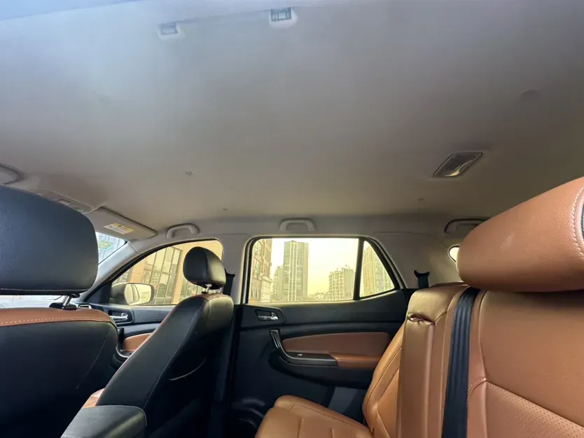 2017 ChangAn Oshan CX70 1.5T 150HP L4 6AT,autocango,china used car exporter,china ev exporter,chinese used car exporter,chinese used ev exporter