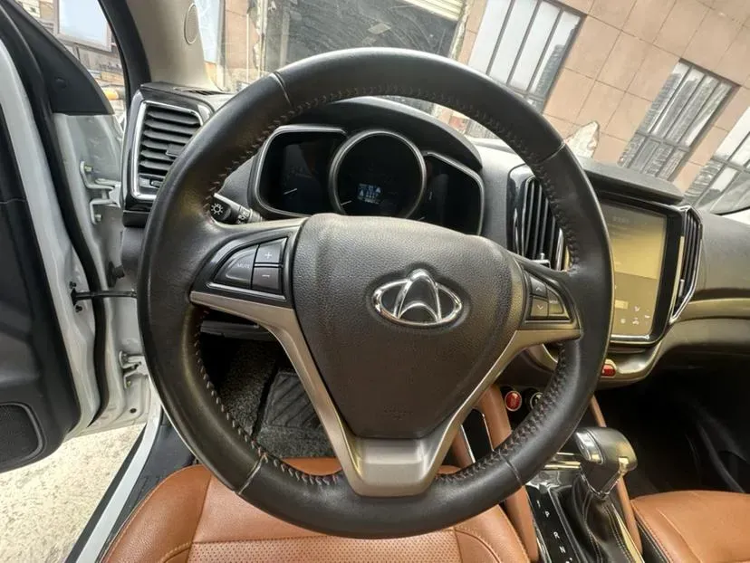 2017 ChangAn Oshan CX70 1.5T 150HP L4 6AT,autocango,china used car exporter,china ev exporter,chinese used car exporter,chinese used ev exporter