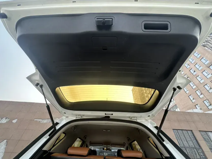 2017 ChangAn Oshan CX70 1.5T 150HP L4 6AT,autocango,china used car exporter,china ev exporter,chinese used car exporter,chinese used ev exporter