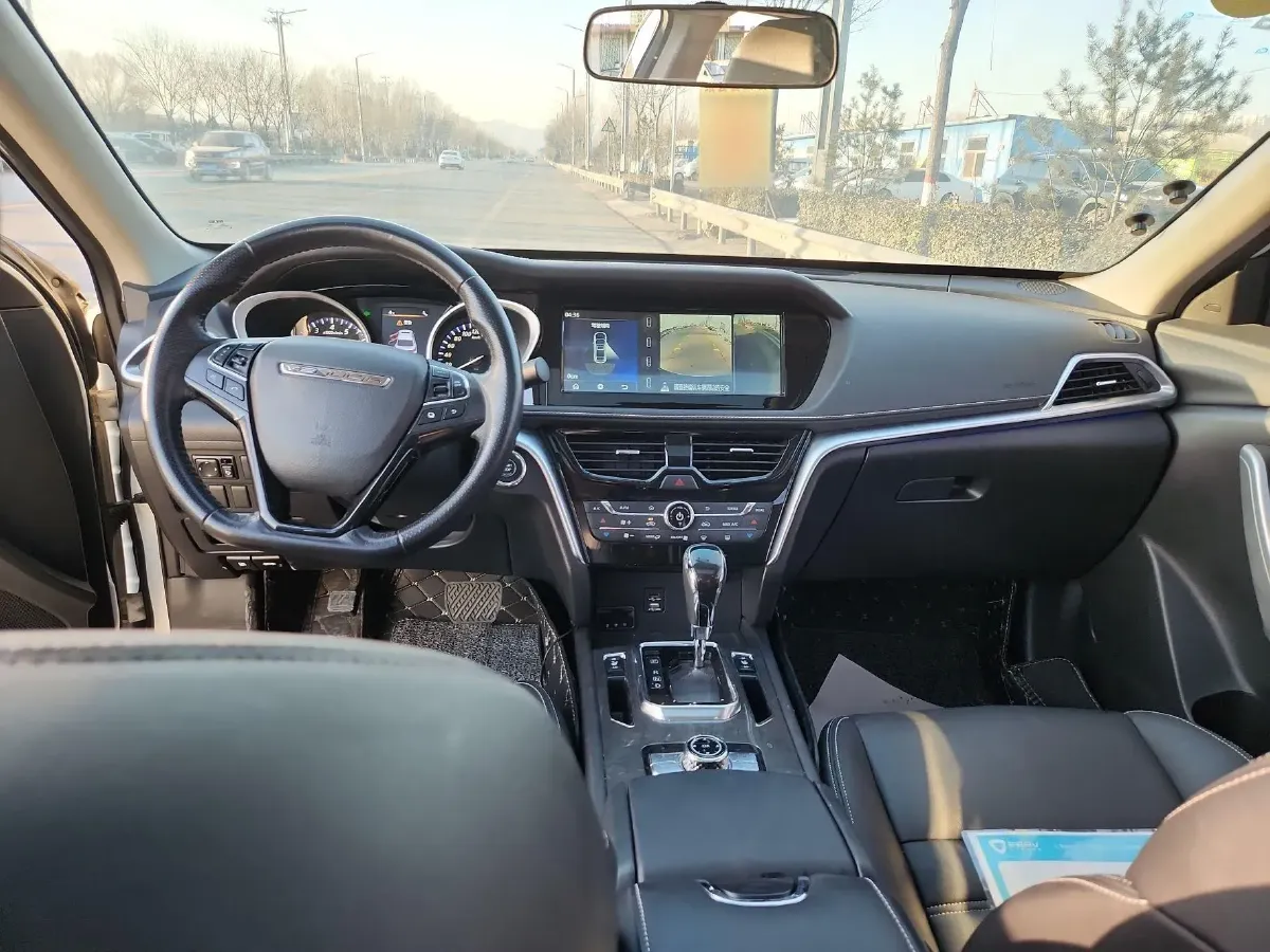 2017 Venucia T90 2.0L 144HP L4 CVT,autocango,china used car exporter,china ev exporter,chinese used car exporter,chinese used ev exporter