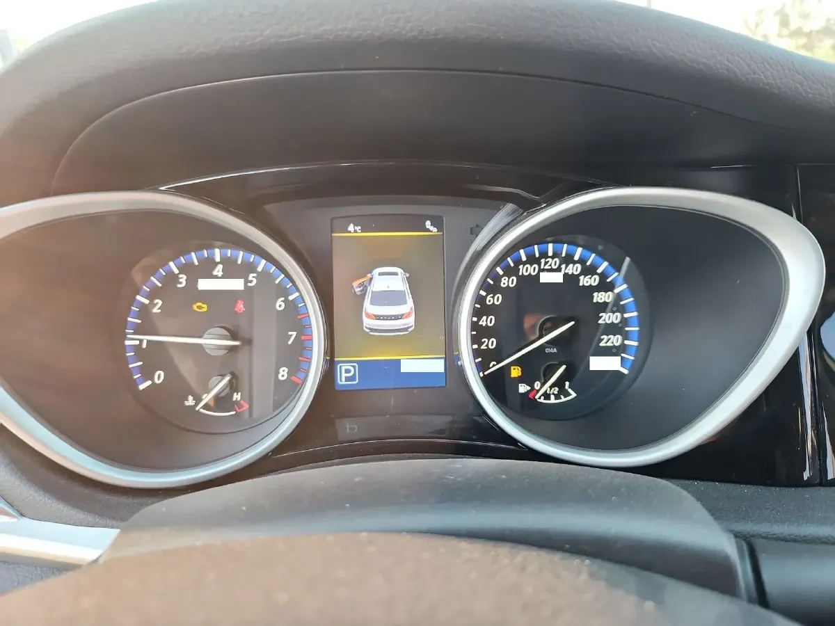 2017 Venucia T90 2.0L 144HP L4 CVT,autocango,china used car exporter,china ev exporter,chinese used car exporter,chinese used ev exporter