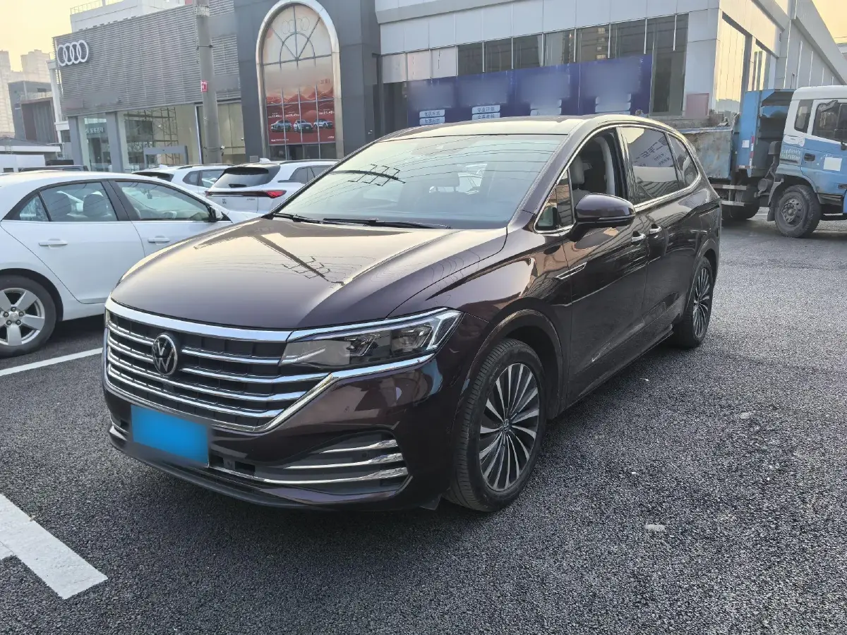 2020 Volkswagen Viloran 2.0T 220HP L4 7DCT