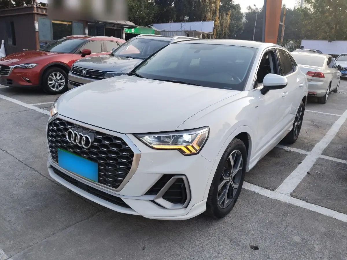 2020 Audi Q3 Sportback 2.0T 186HP L4 7DCT
