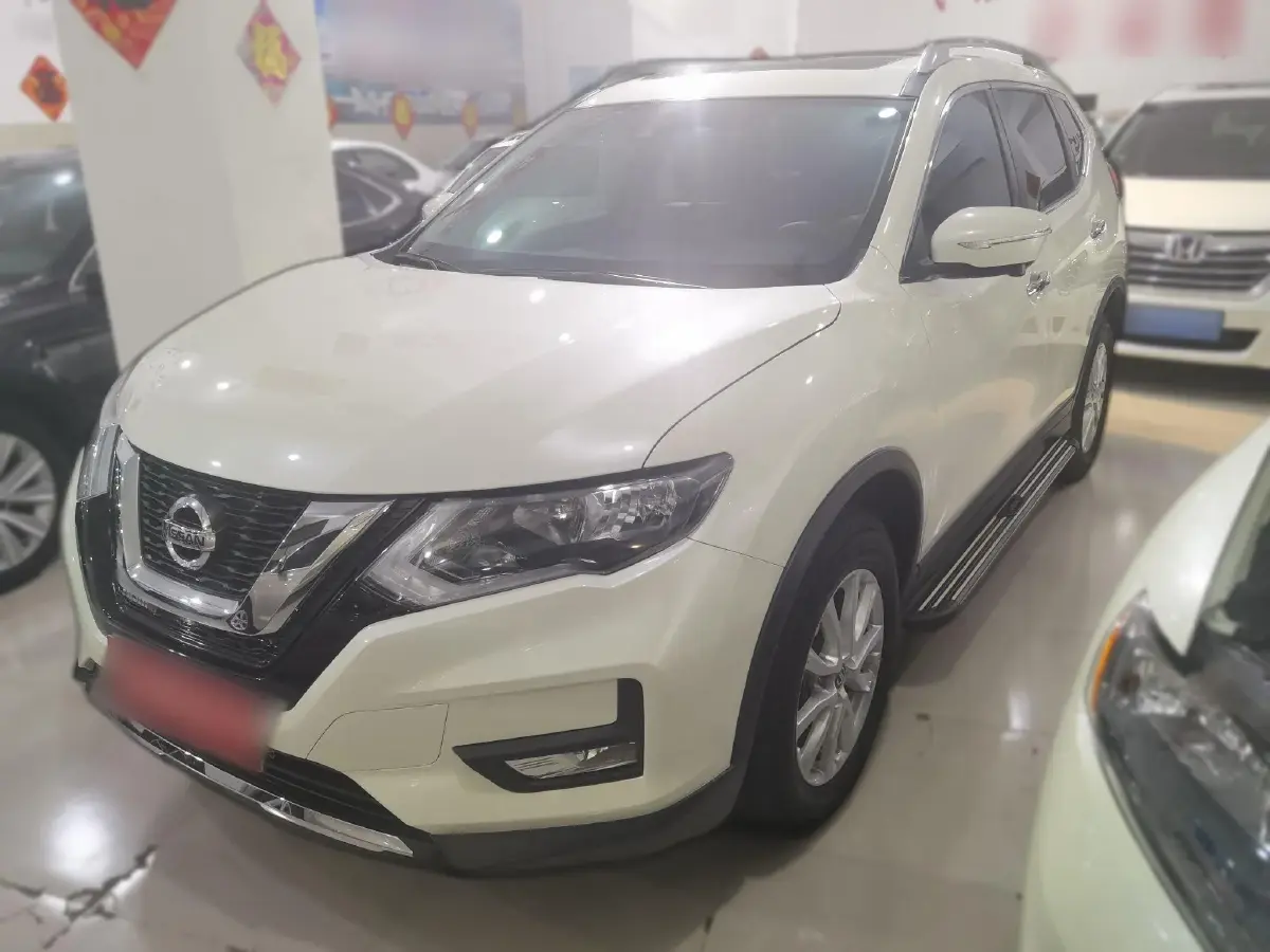 2021 Nissan X-Trail 2.0L 151HP L4 CVT