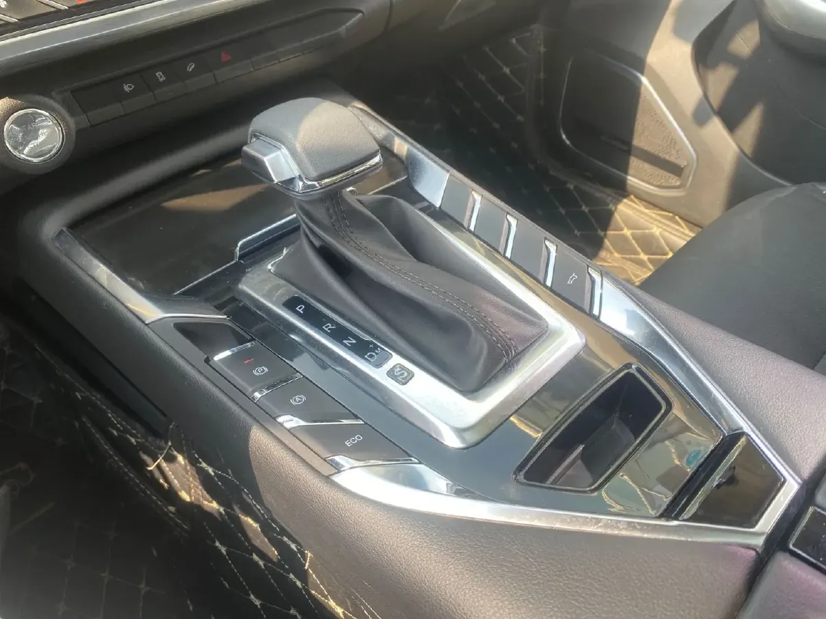 2018 Zotye T500 1.5T 156HP L4 6AT,autocango,china used car exporter,china ev exporter,chinese used car exporter,chinese used ev exporter