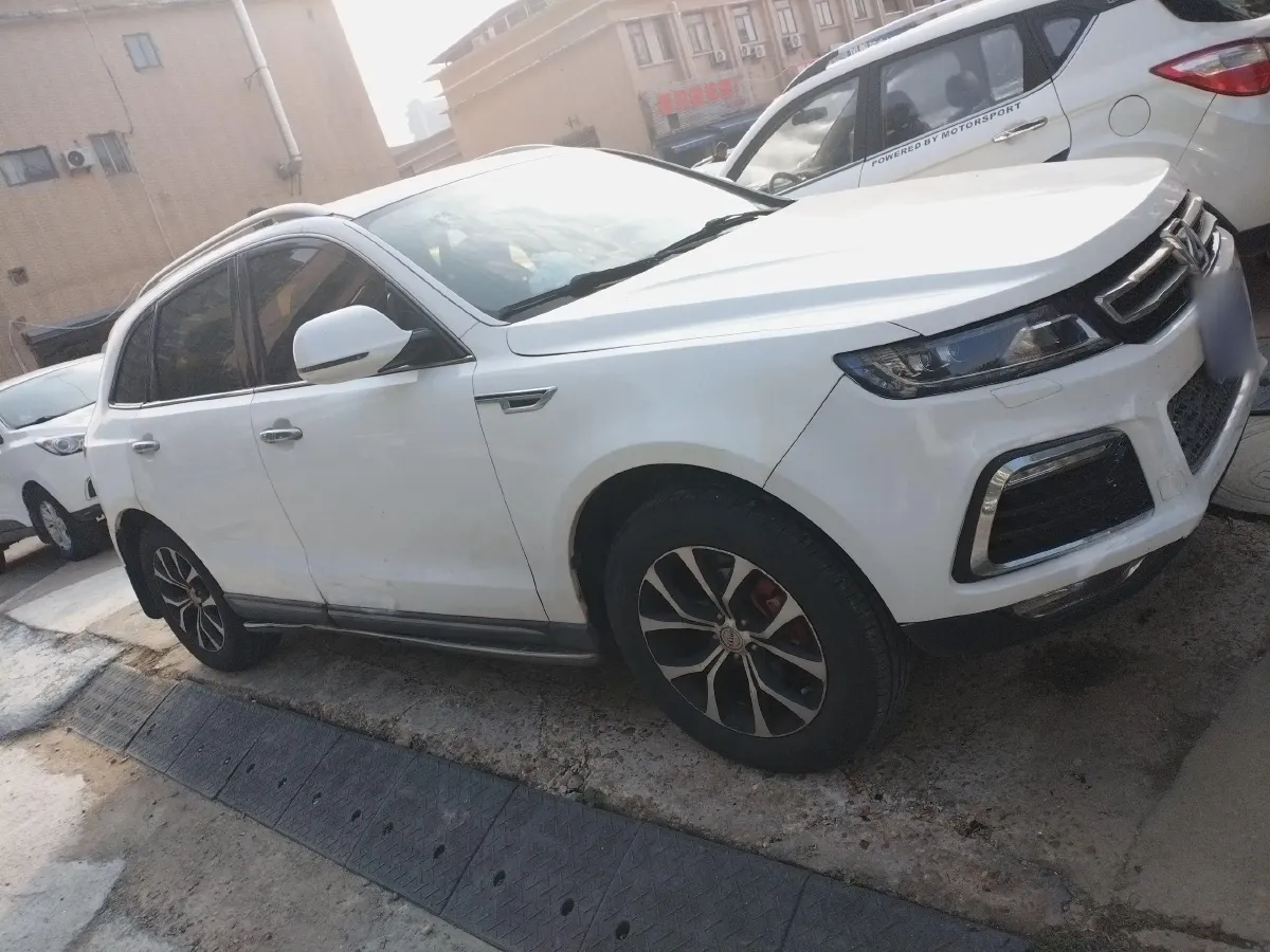 2016 Zotye T600 1.5T 162HP L4 5MT,autocango,china used car exporter,china ev exporter,chinese used car exporter,chinese used ev exporter