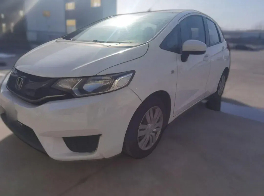 2014 Honda Fit 1.5L 131HP L4 CVT
