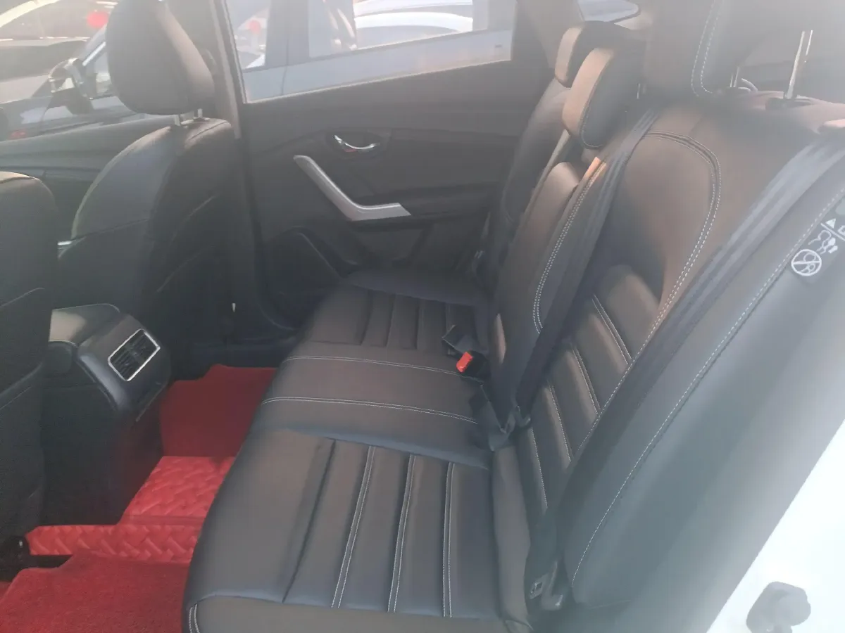 2017 Venucia T90 2.0L 144HP L4 CVT,autocango,china used car exporter,china ev exporter,chinese used car exporter,chinese used ev exporter