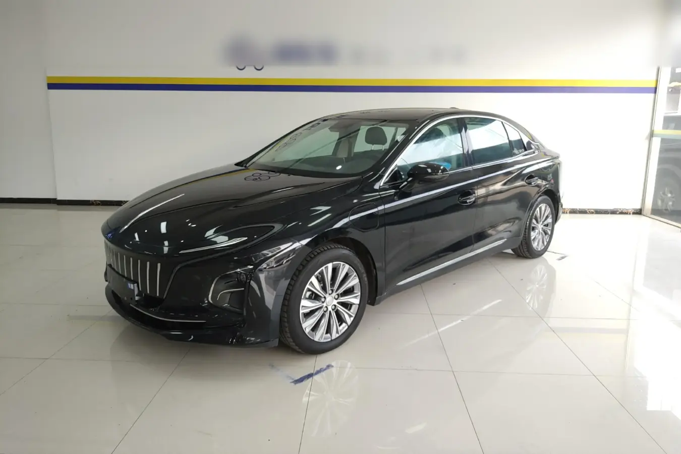 2022 HongQi E-QM5 BEV 54KWH