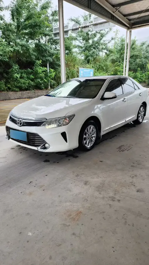 2016 Toyota Camry 2.0L 167HP L4 6AT