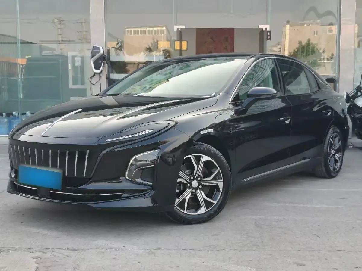 2023 HongQi E-QM5 BEV 54KWH