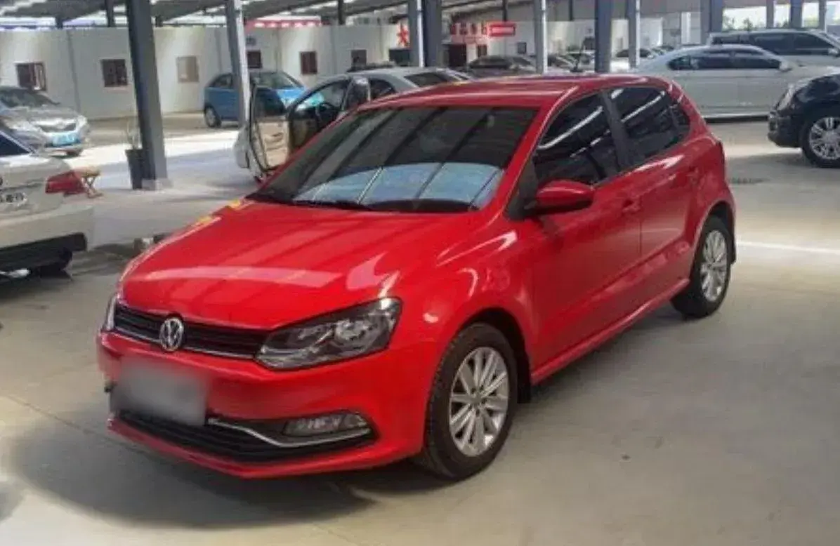 2014 Volkswagen Polo 1.4L 90HP L4 5MT