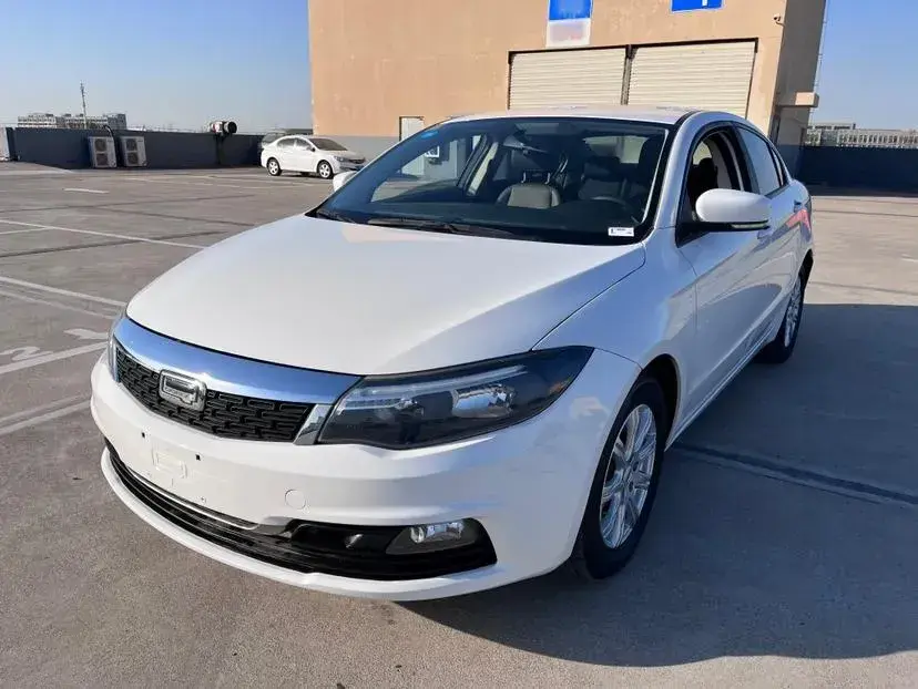 2018 Qoros 3 1.6L 126HP L4 6DCT