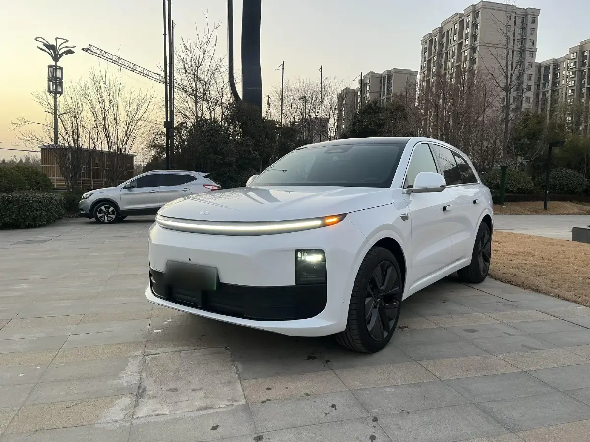 2024 Li L6 Range Extended 154HP L4 REEV 36.8KWH