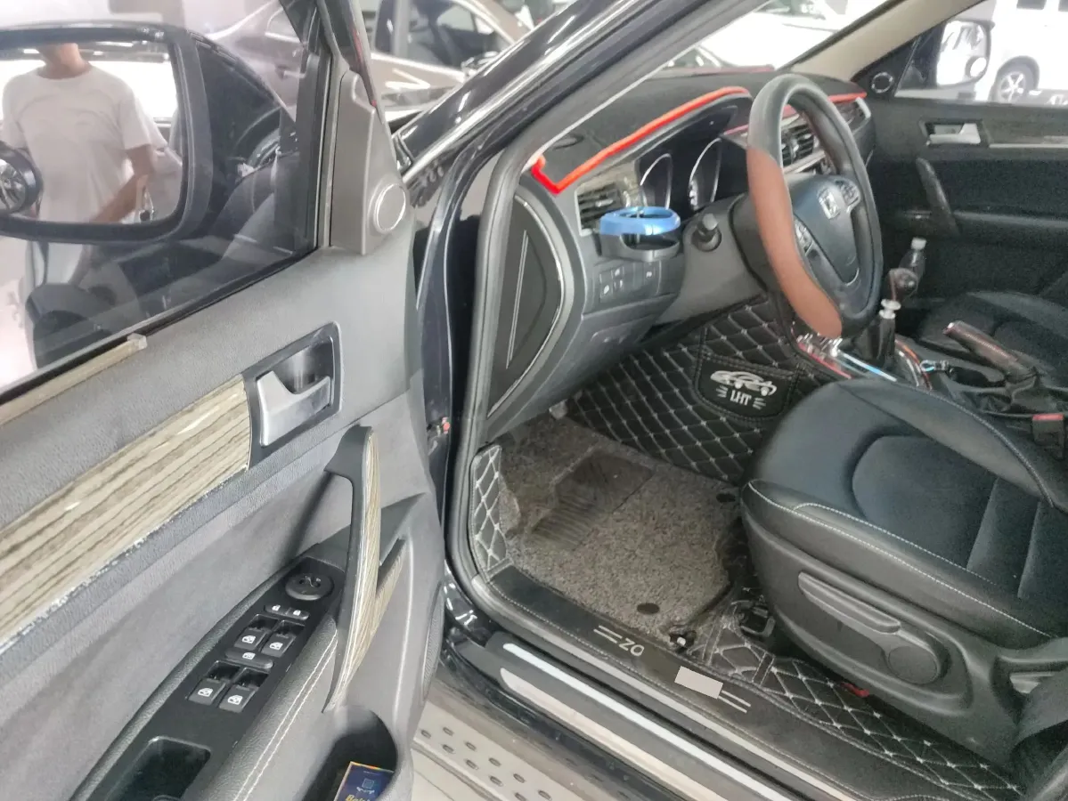 2015 Zotye T600 1.5T 162HP L4 5MT,autocango,china used car exporter,china ev exporter,chinese used car exporter,chinese used ev exporter