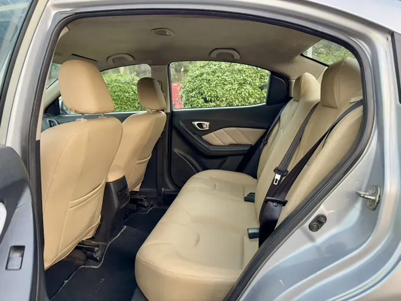 2014 GAC Trumpchi GA3S 1.6L 122HP L4 5MT,autocango,china used car exporter,china ev exporter,chinese used car exporter,chinese used ev exporter