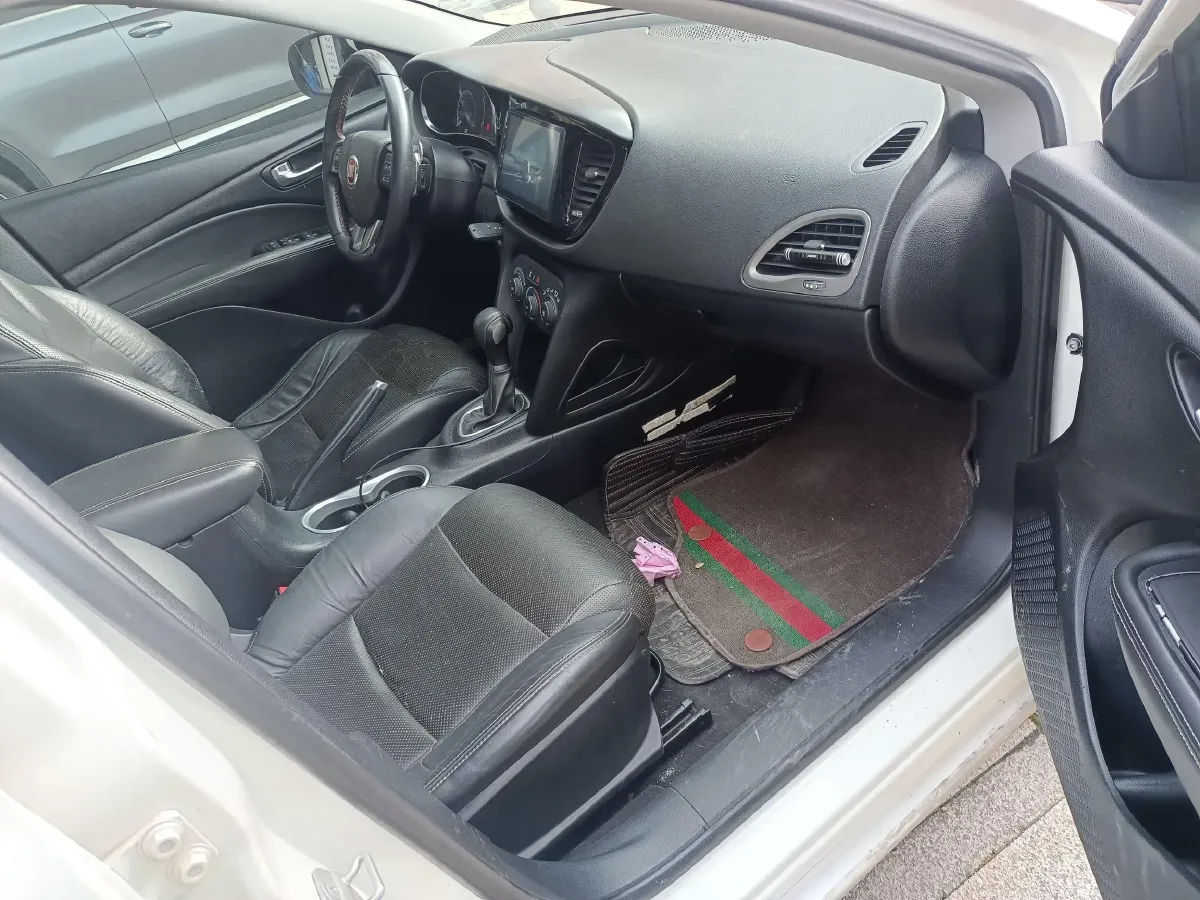 2012 Fiat Viaggio 1.4T 120HP L4 6DCT,autocango,china used car exporter,china ev exporter,chinese used car exporter,chinese used ev exporter