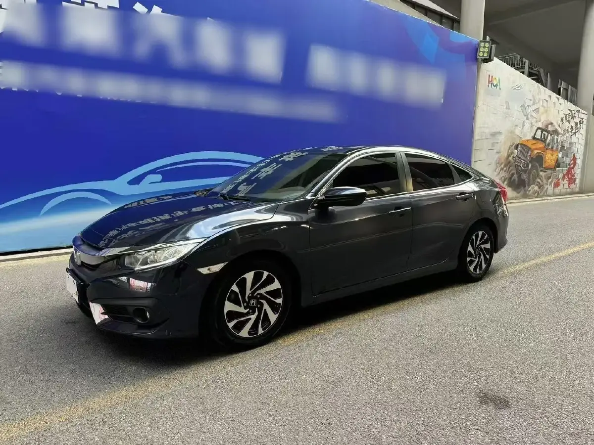 2016 Honda Civic 1.5T 177HP L4 CVT