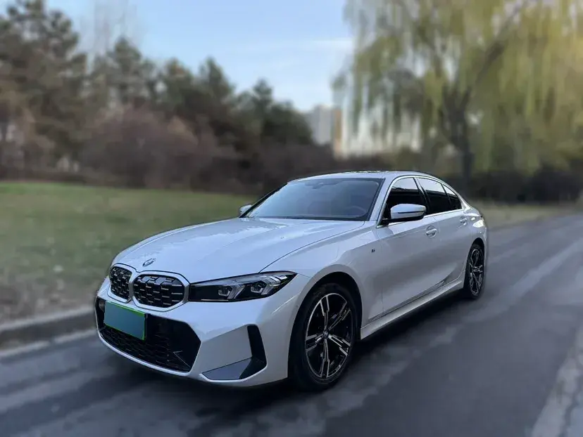 2024 BMW 3 Series 2.0T 184HP L4 8AT