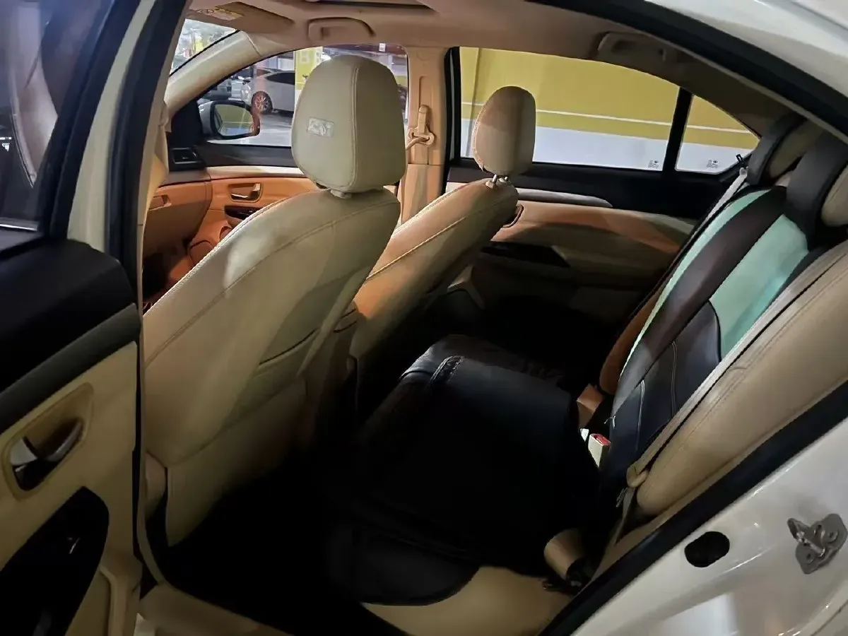 2016 Great Wall C30 1.5L 106HP L4 5MT,autocango,china used car exporter,china ev exporter,chinese used car exporter,chinese used ev exporter