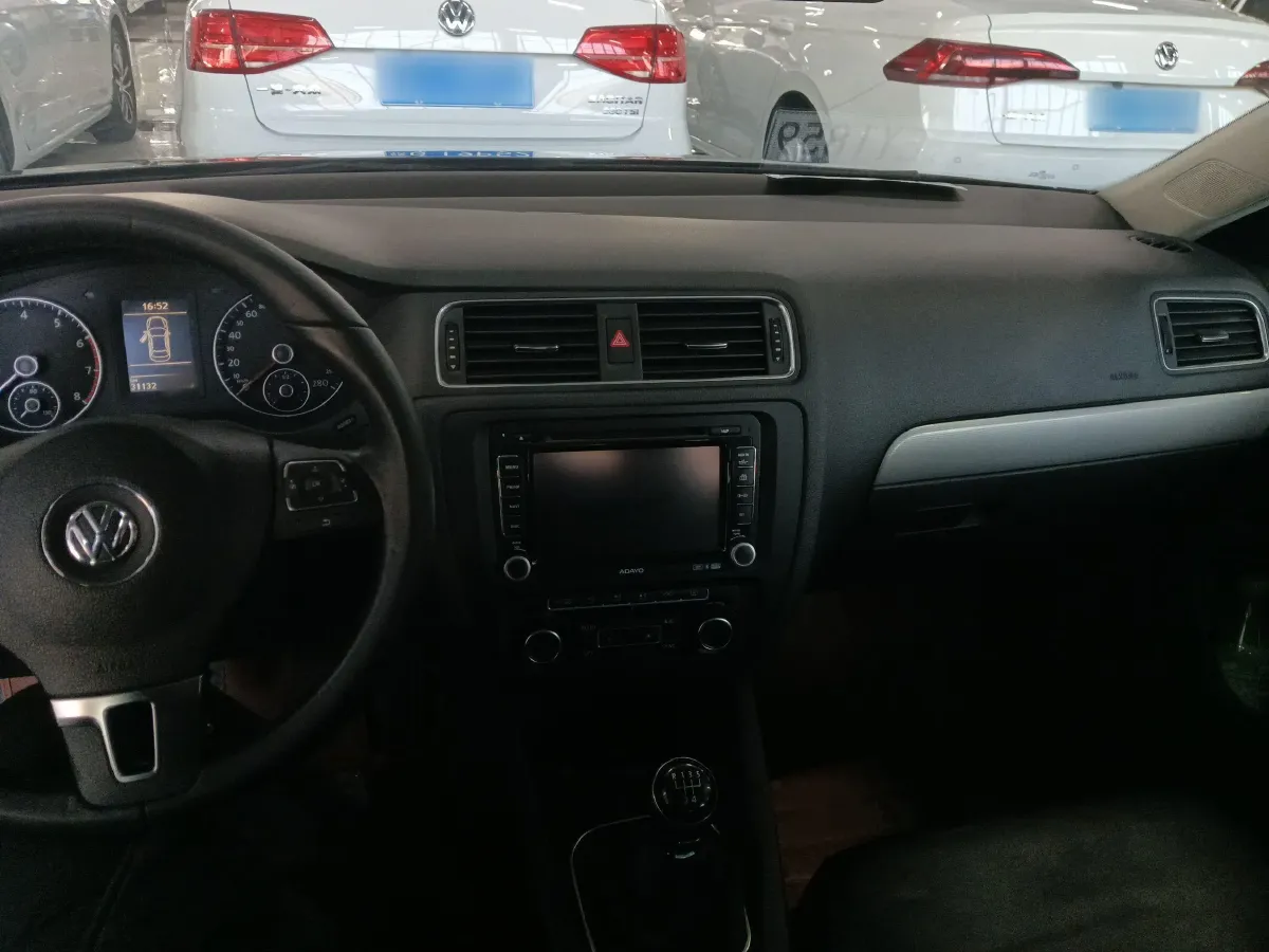 2014 Volkswagen Sagitar 1.4T 131HP L4 5MT,autocango,china used car exporter,china ev exporter,chinese used car exporter,chinese used ev exporter