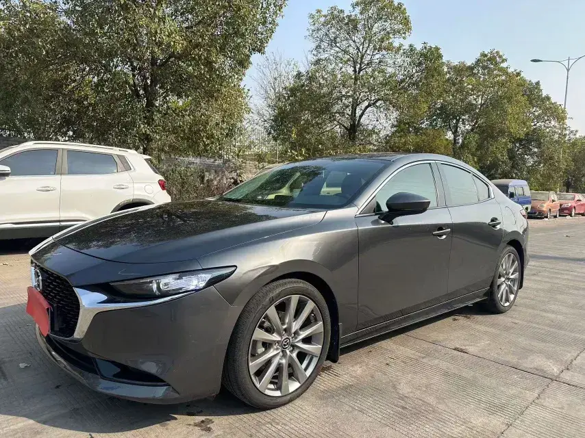 2020 Mazda 3 Axela 2.0L 158HP L4 6AT
