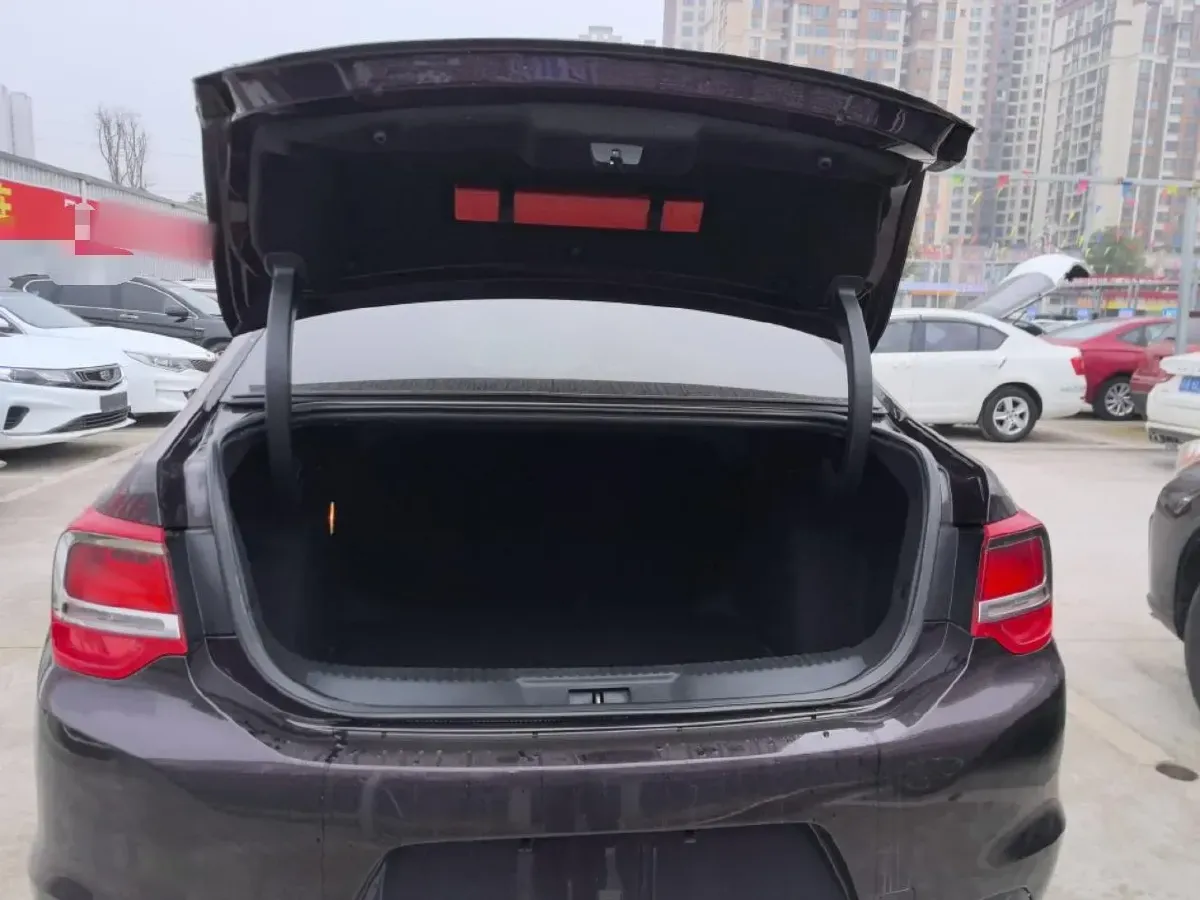 2014 DS 5LS 1.8L 139HP L4 6AT,autocango,china used car exporter,china ev exporter,chinese used car exporter,chinese used ev exporter