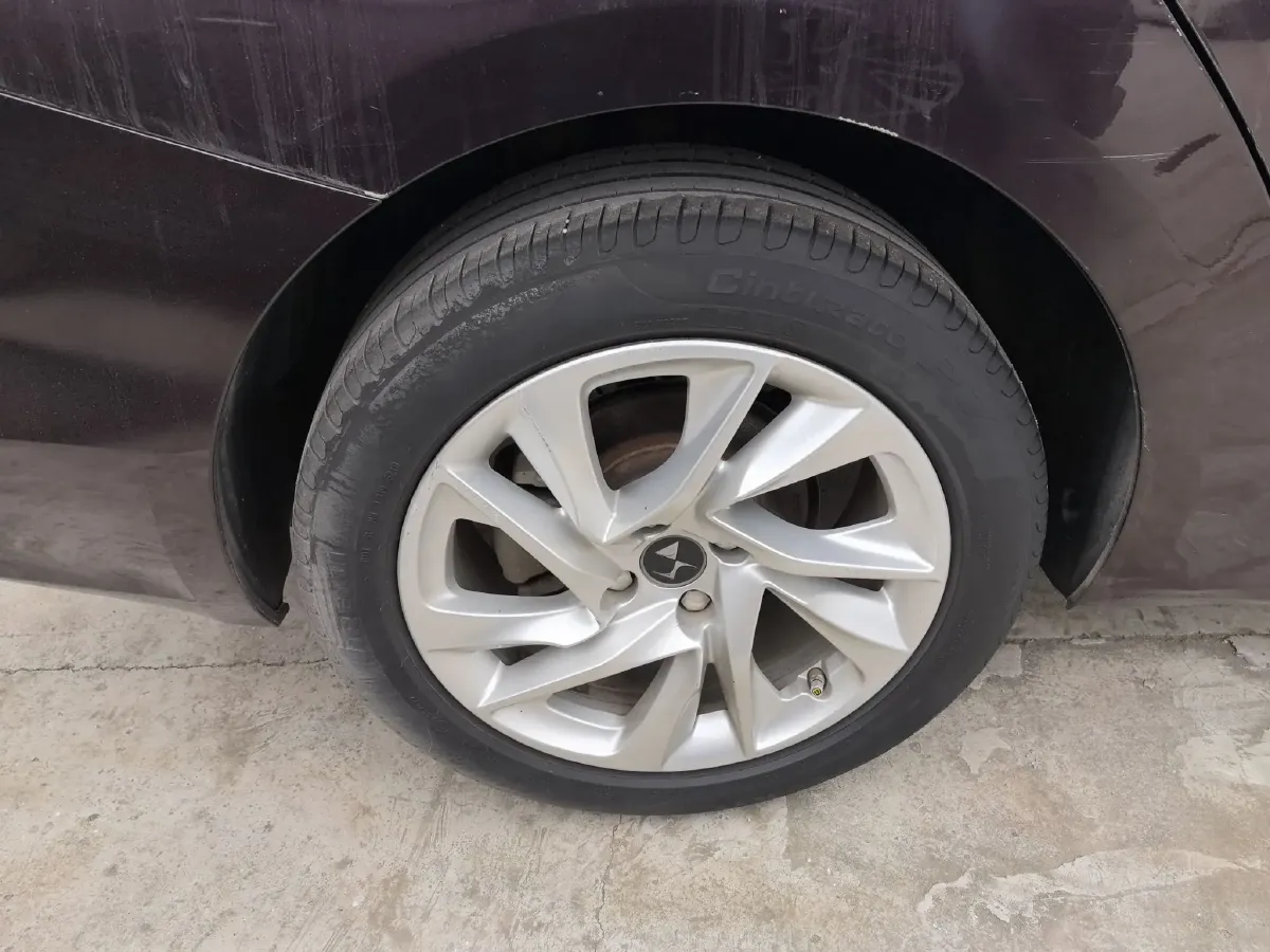 2014 DS 5LS 1.8L 139HP L4 6AT,autocango,china used car exporter,china ev exporter,chinese used car exporter,chinese used ev exporter