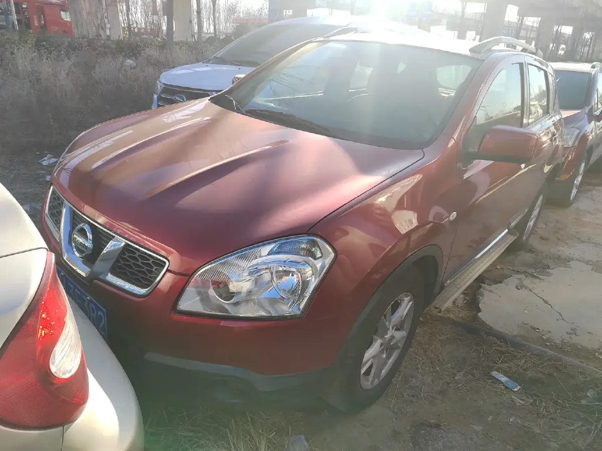 2012 Nissan Qashqai 2.0L 144HP L4 CVT