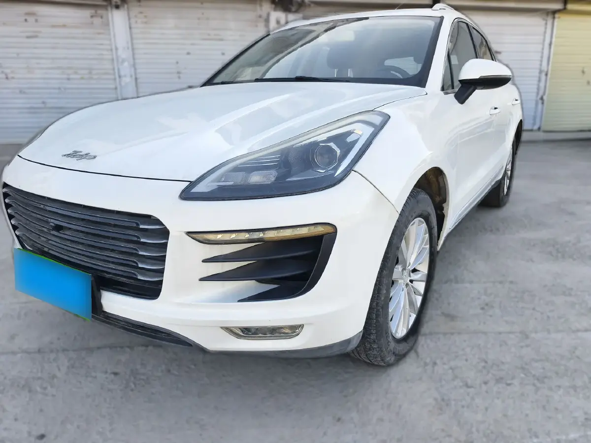 2017 Zotye SR9 2.0T 190HP L4 5MT