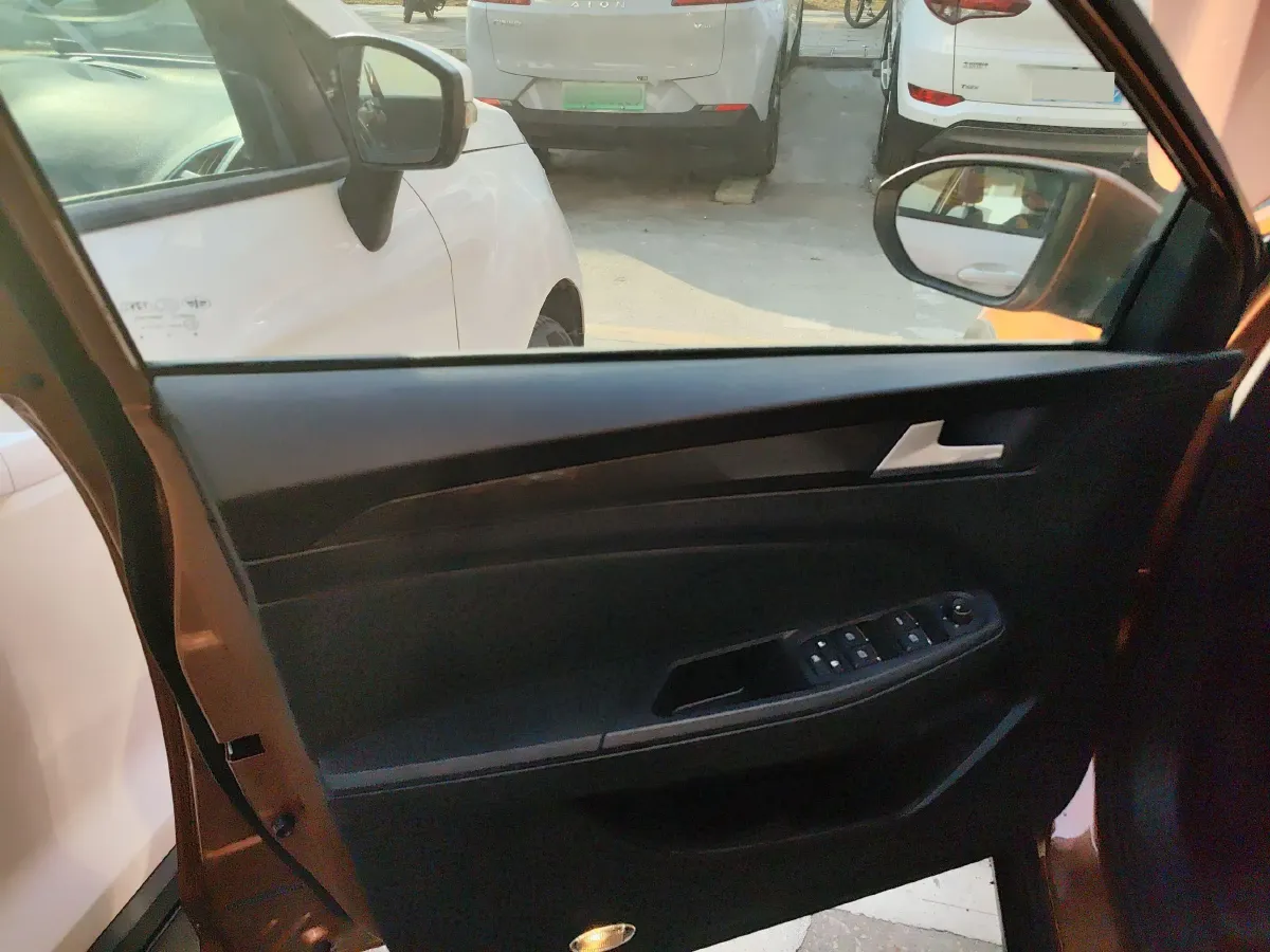 2018 FAW Jumpal CX65 1.5L 113HP L4 5MT,autocango,china used car exporter,china ev exporter,chinese used car exporter,chinese used ev exporter