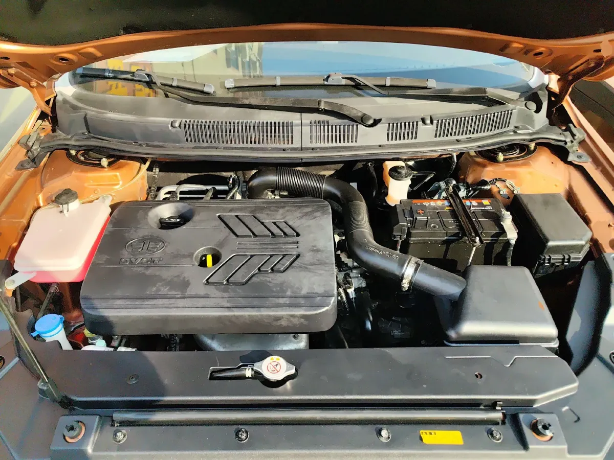 2018 FAW Jumpal CX65 1.5L 113HP L4 5MT,autocango,china used car exporter,china ev exporter,chinese used car exporter,chinese used ev exporter