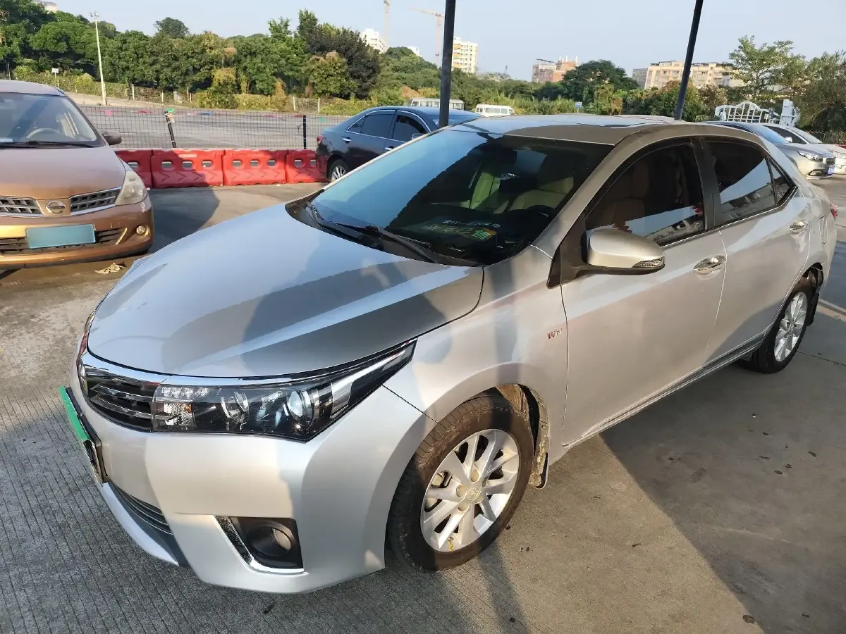 2014 Toyota Corolla 1.8L 140HP L4 CVT