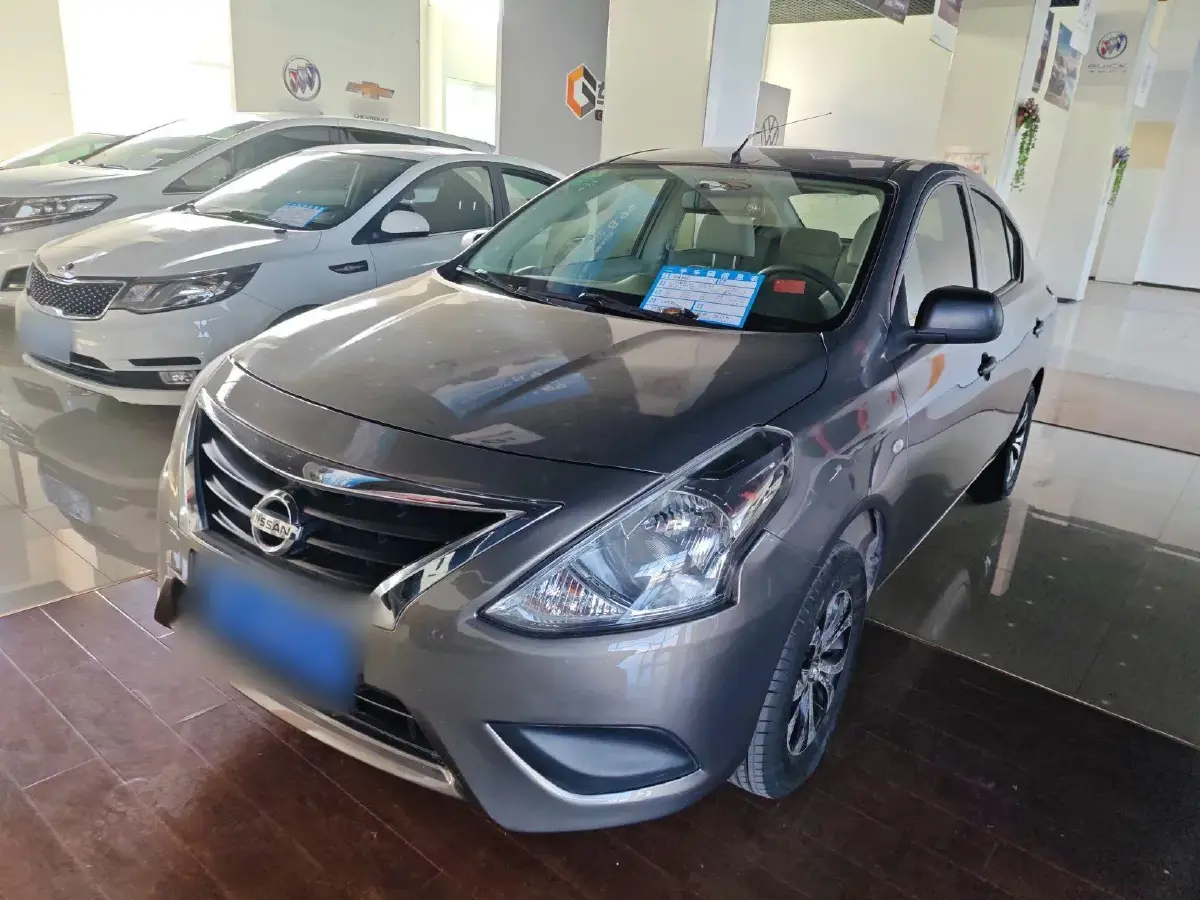 2014 Nissan Sunny 1.5L 112HP L4 5MT