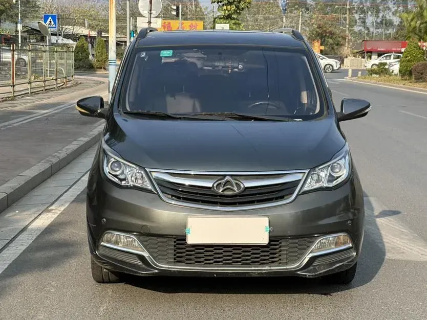 2016 ChangAn Kaicene A600 1.5L 114HP L4 5MT,autocango,china used car exporter,china ev exporter,chinese used car exporter,chinese used ev exporter