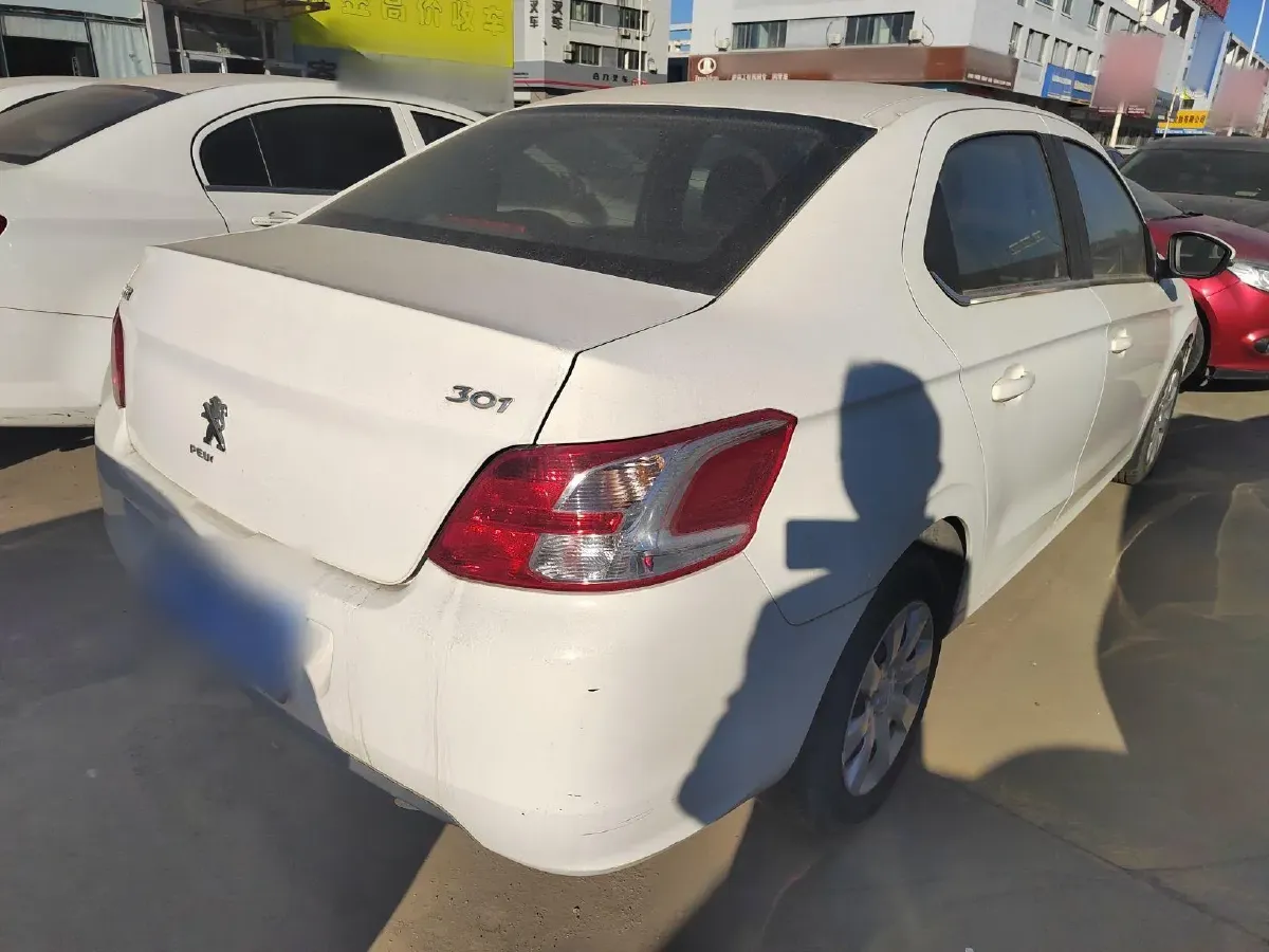 2014 Peugeot 301 1.6L 117HP L4 5MT,autocango,china used car exporter,china ev exporter,chinese used car exporter,chinese used ev exporter